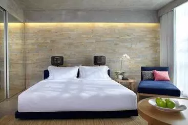 Hotel Cross Paasha Bali Seminyak