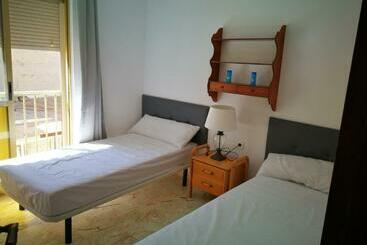 膳宿费 Economico No Es 1 Hotel Check In De 15 A 18 Horas