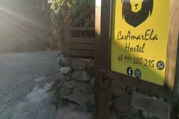 Casamarela Hostel