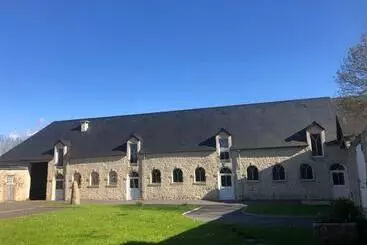 Aamiaismajoitus (B&B) Chambre D Hôtes Le Domaine De La Vallée