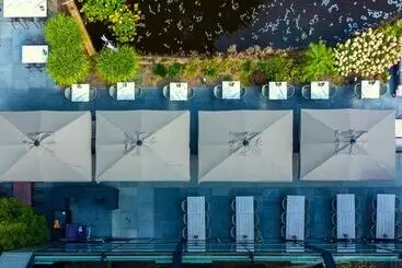 هتل Landgoed Zonheuvel