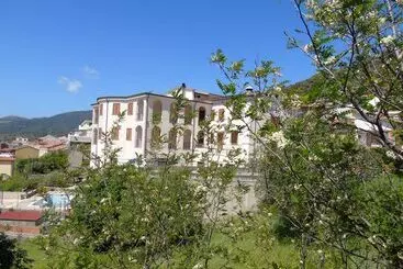 Отель Meridiana