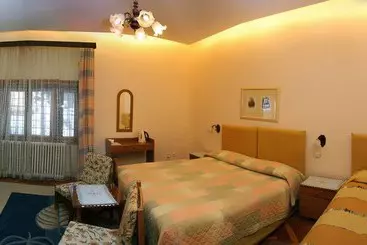 ホテル Vila Camelia