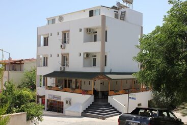 モーテル özge Pansiyon   Hostel