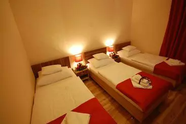 Sunshine Hotel - Budapest