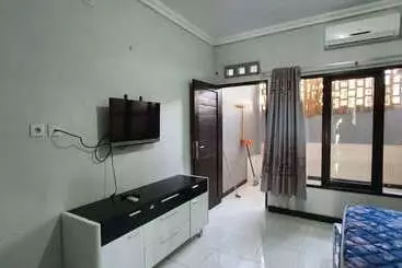 Hotelli Biru Rumahku 2