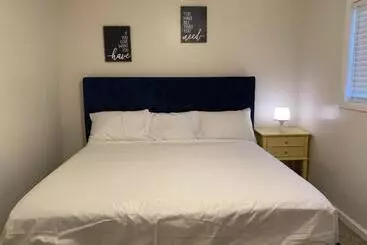 アパートホテル The Palace At Kingston East