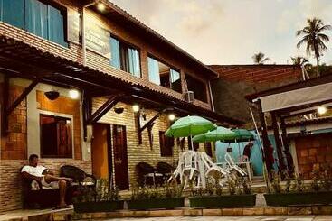 פנסיון Pousada Querubim