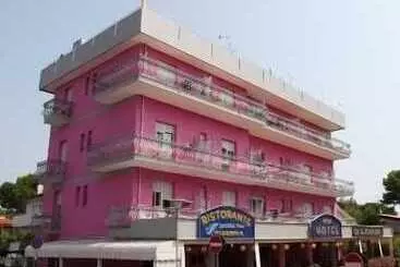 ホテル Di Giovanni