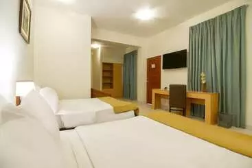 酒店 El Dorado Express