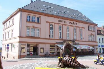 Szálloda Paříž