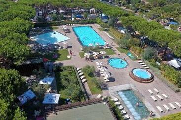 בקתות Club Del Sole Orbetello Family Camping Village