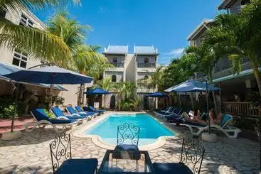 هتل Residence Le Palmiste