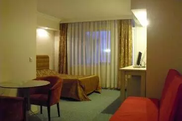 هتل Atamer Doga Resort