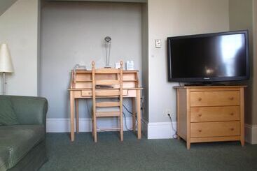 هتل Brigantine Inn & Suites