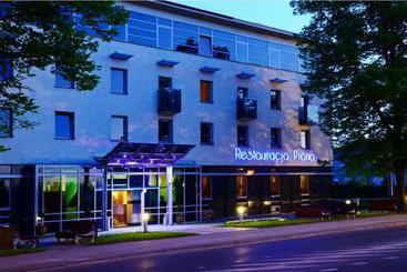 בית מלון כפרי Chopin