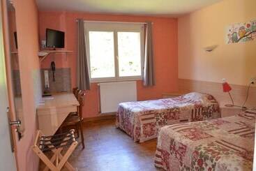 בית מלון כפרי Hôtel De Courteilles