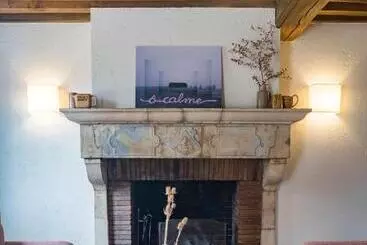 酒店 Hôtel Spa ô Rouge   Gevrey Chambertin   Teritoria