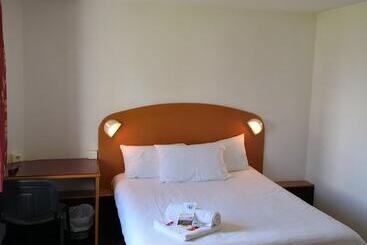 هتل Quick Palace St Jean De Vedas A709