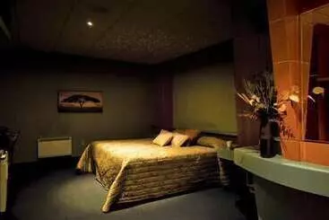 Motel Capri Et Suites