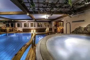 Villa Medici Hotel & Restaurant