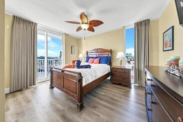 아파트호텔 Majestic Beach Towers 1 301