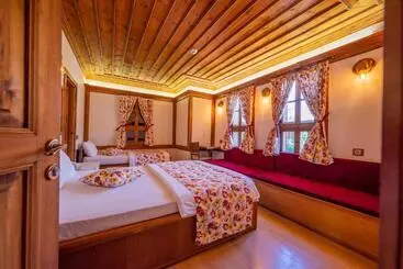 Hotel Cesmeli Konak Garden