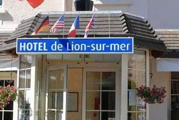 ホテル De Lion Sur Mer