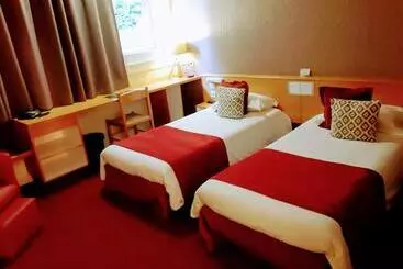 فندق Logis Hôtel Atrium Epinal Golbey Chavelot