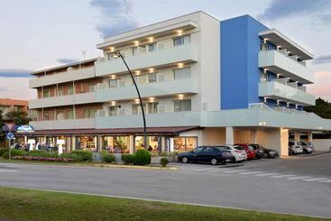 בית מלון כפרי Alla Pergola