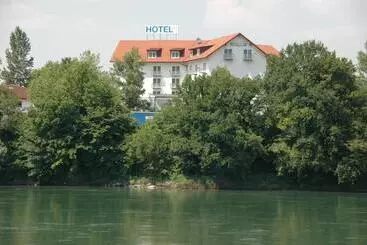 Tiptop Hotel Am Hochrhein