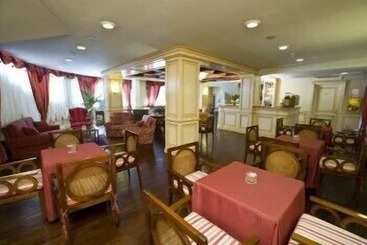 בית מלון כפרי De La Ville