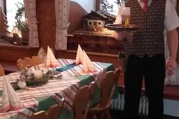 Pensione Gasthof Zum Rassen