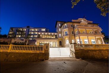 Boutique Hotel Esplanade