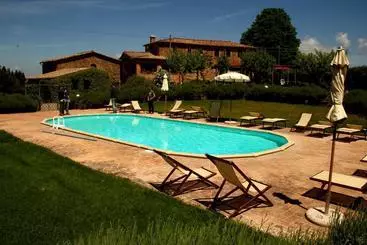 בית מלון כפרי Piombaia