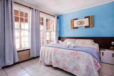 هتل Pousada Palmeira Imperial