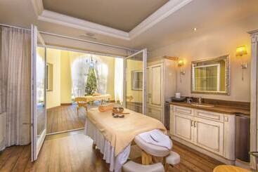 酒店 Preidlhof Luxury Dolce Vita Resort