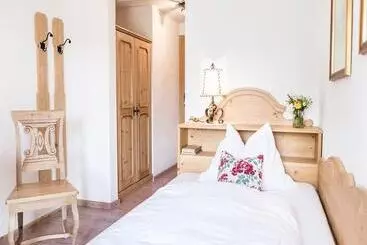 乡村酒店 Salzburg Hotel Holznerwirt