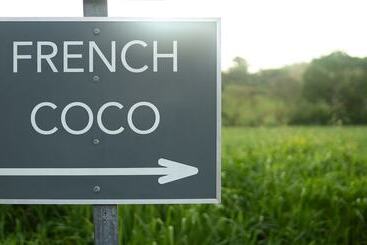 هتل French Coco