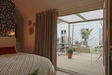 Bed and Breakfast Le Cabanon Du Cachalot