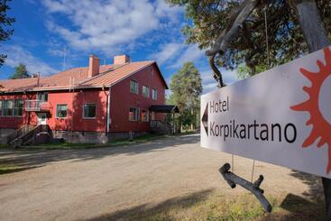 هتل Korpikartano