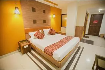 ホテル Maneck Residency