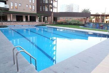 Жильё для туристов Speke Apartments Wampewo