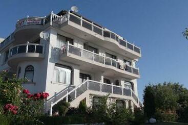 膳宿费 къща за гости алла