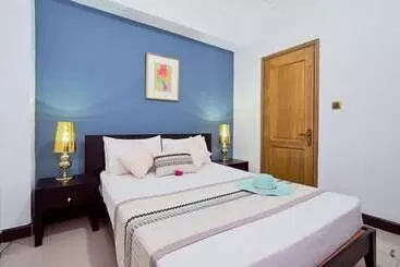 Pereybere Beachside Apartment