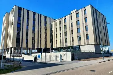 Fletcher Hotel Rotterdam Airport