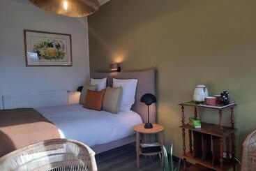 بنسيون Au Dela Des Vignes