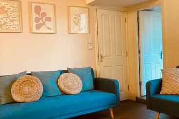 膳宿费 Bloomfield At Stayboom