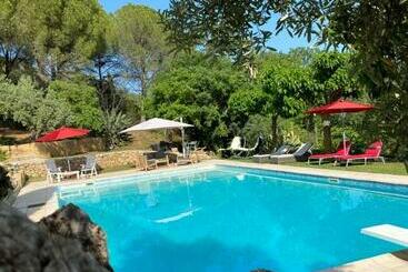 مبيت وإفطار Chambres D Hôtes De Charme La Joséline