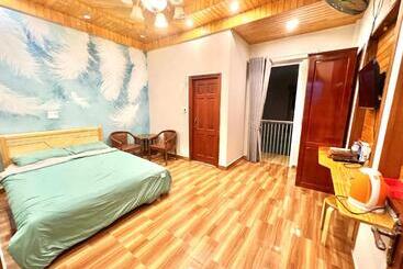 ホテル Nấm Home